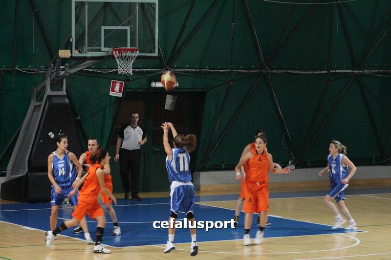 120218 basket 483_tn.jpg